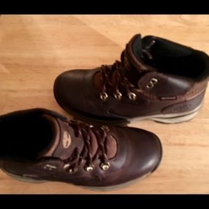 TIMBERLAND LEATHER BOOTS